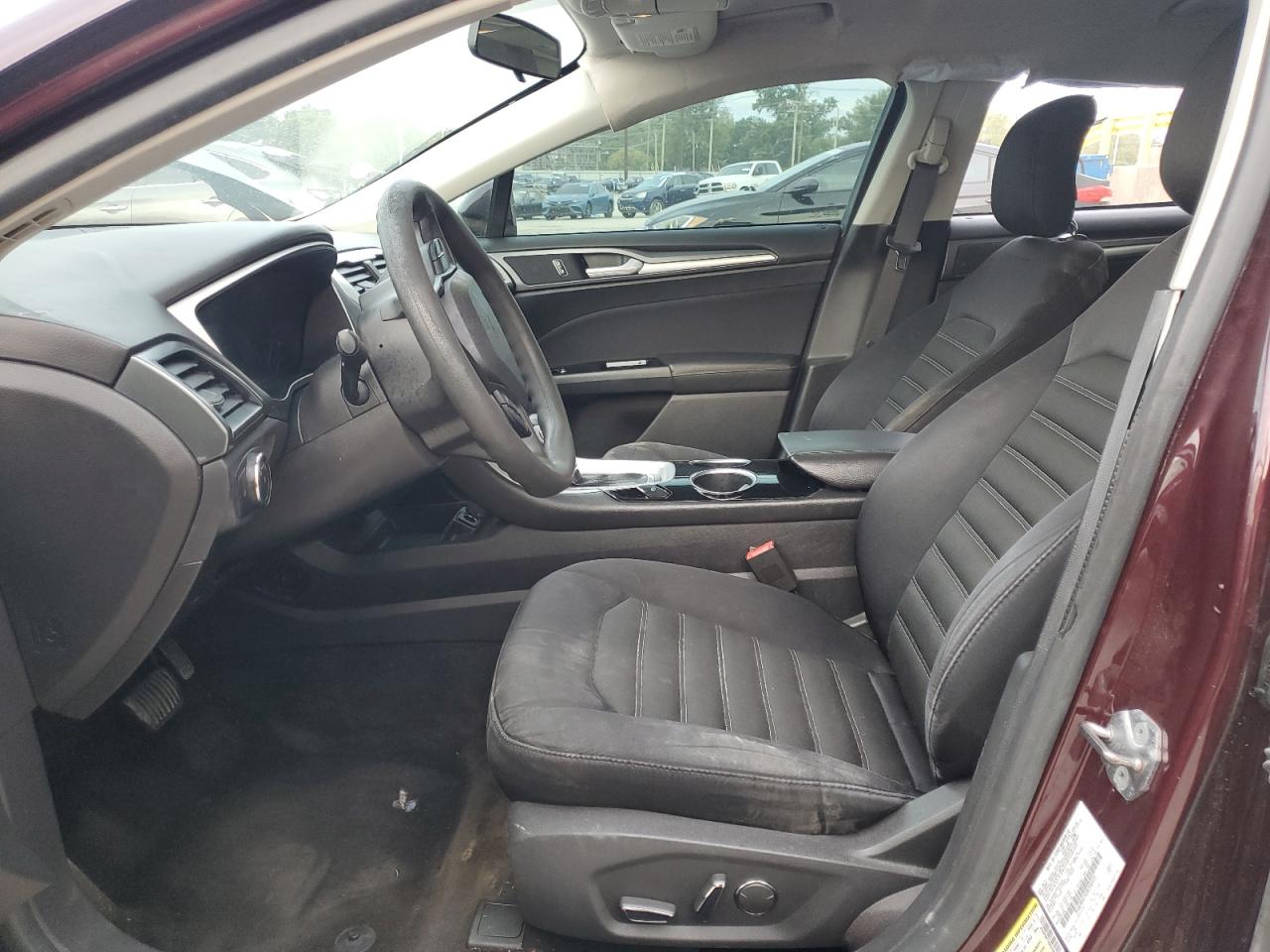 Ford Fusion Se Image 13