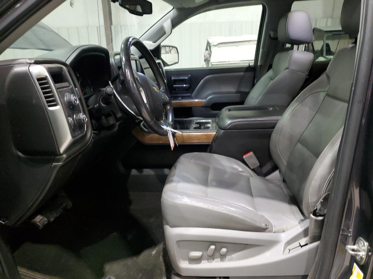 Chevrolet Silverado K1500 Ltz Image 5