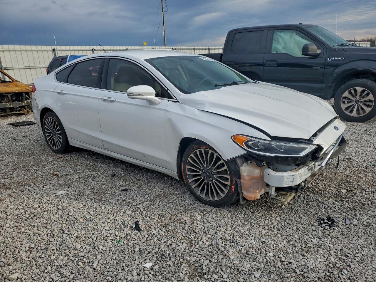 Ford Fusion Titanium/platinum Image 12