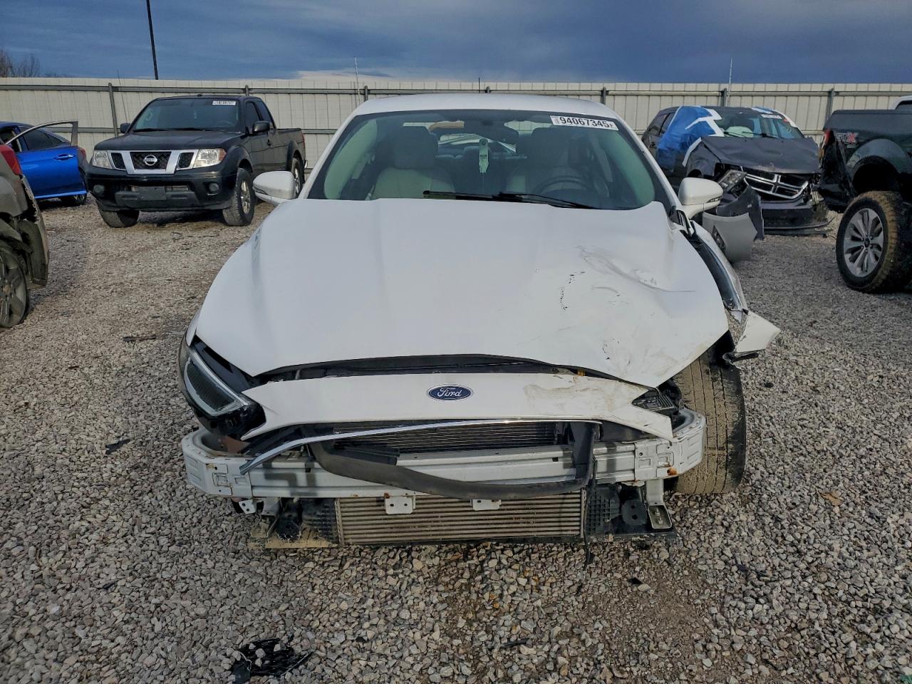 Ford Fusion Titanium/platinum Image 2