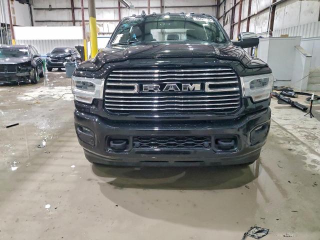 Ram 2500 Laramie Image 2