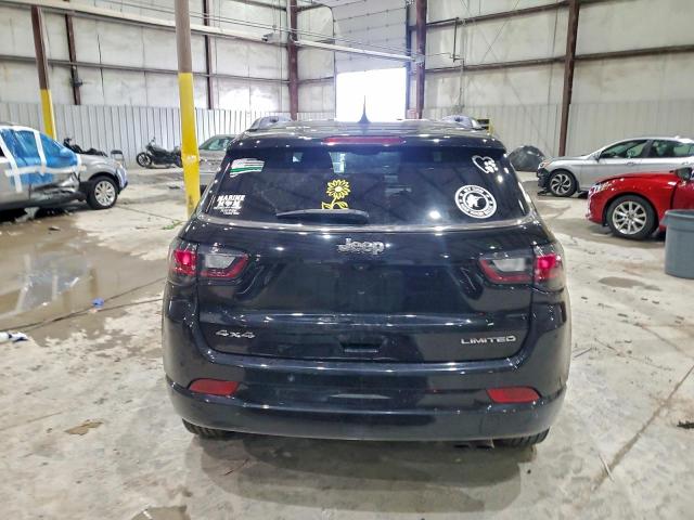 Jeep Compass Limited Image 14