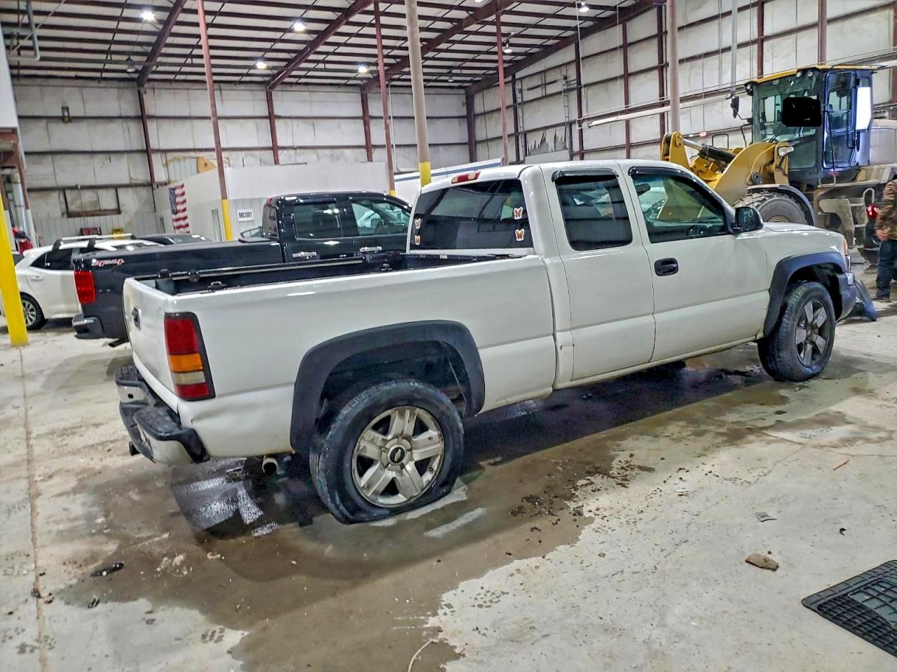 GMC Sierra K1500 Image 11