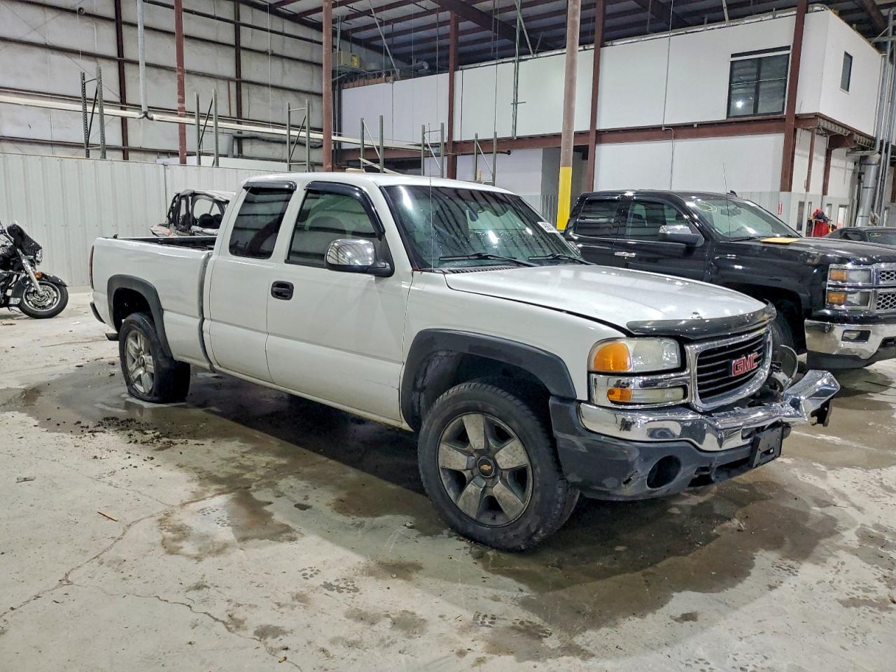 GMC Sierra K1500 Image 9