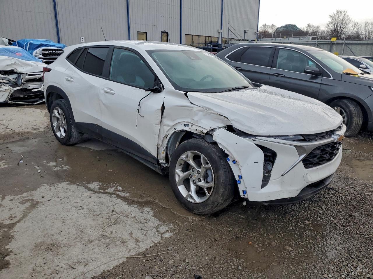 Chevrolet Trax Ls Image 9