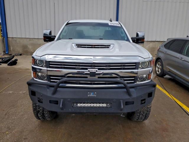 Chevrolet Silverado K2500 Heavy Duty Lt Image 3