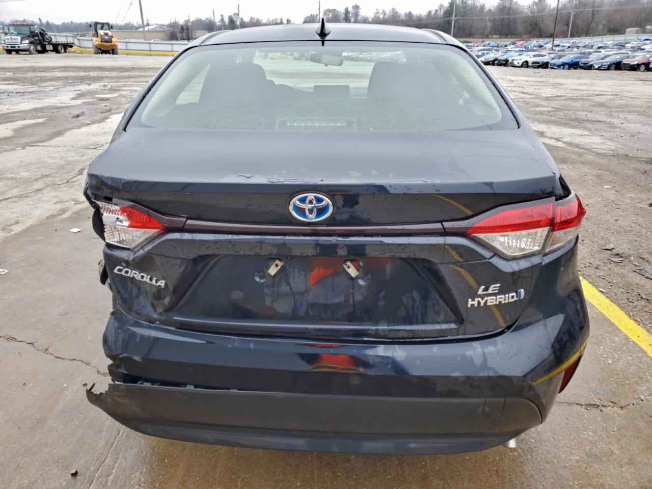 Toyota Corolla Le Image 4