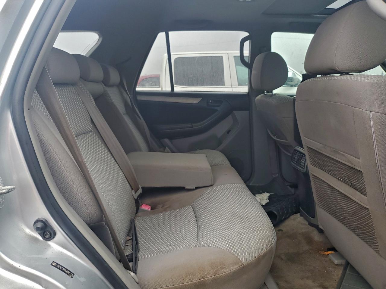 Toyota 4Runner Sr5 Image 13