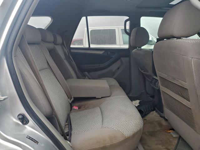 Toyota 4Runner Sr5 Image 13