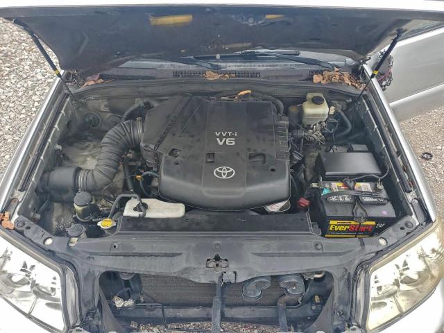 Toyota 4Runner Sr5 Image 10