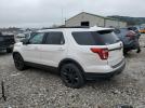Ford Explorer Xlt Image 4
