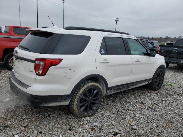 Ford Explorer Xlt Image 3