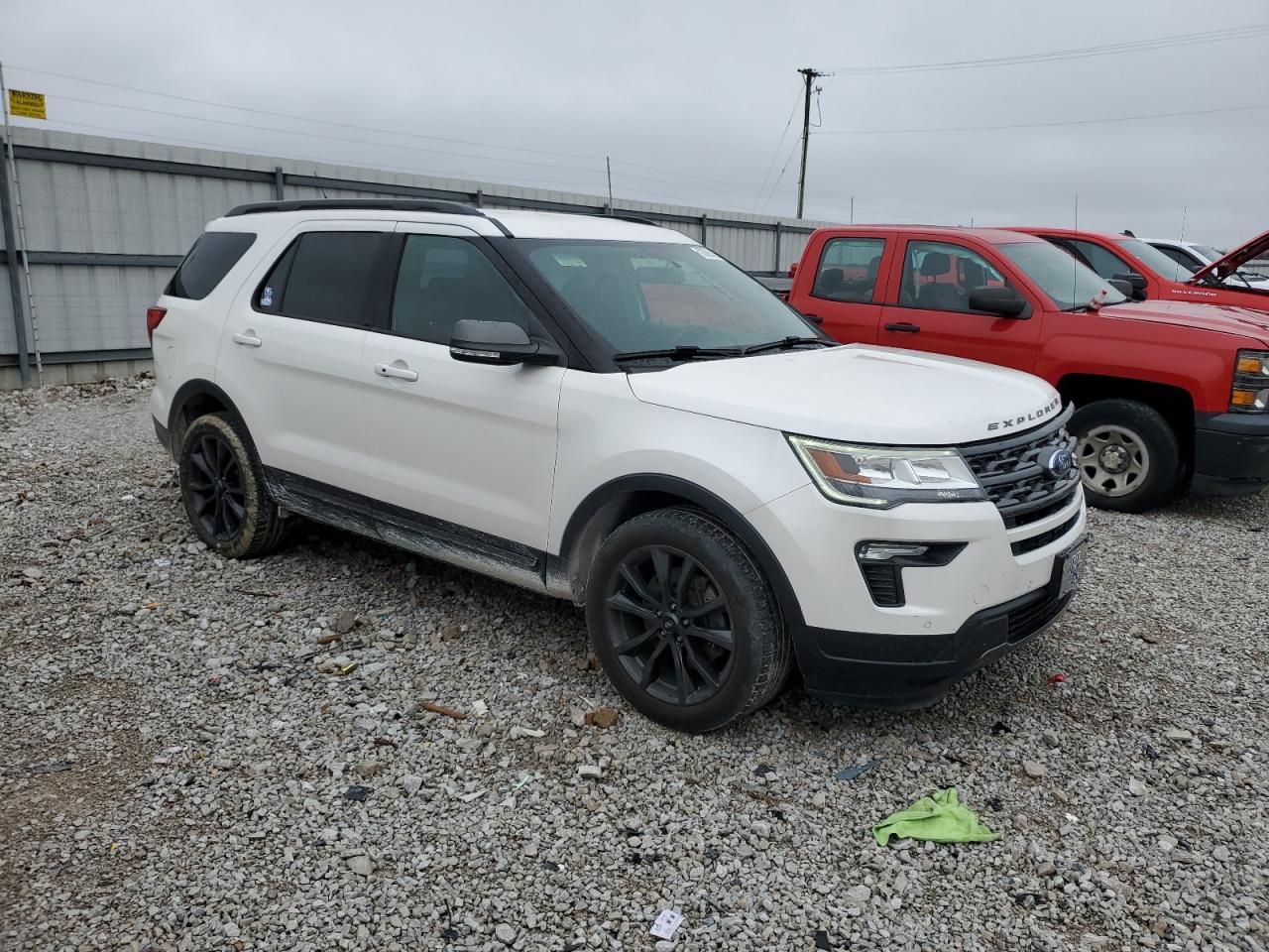 Ford Explorer Xlt Image 11