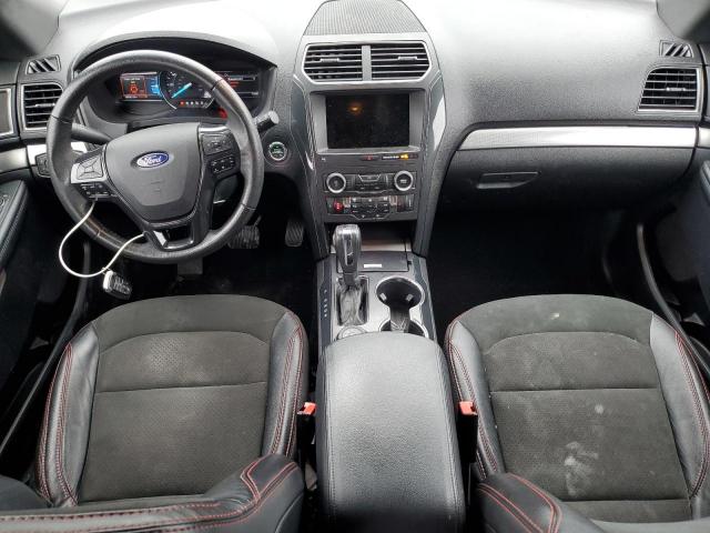 Ford Explorer Xlt Image 8