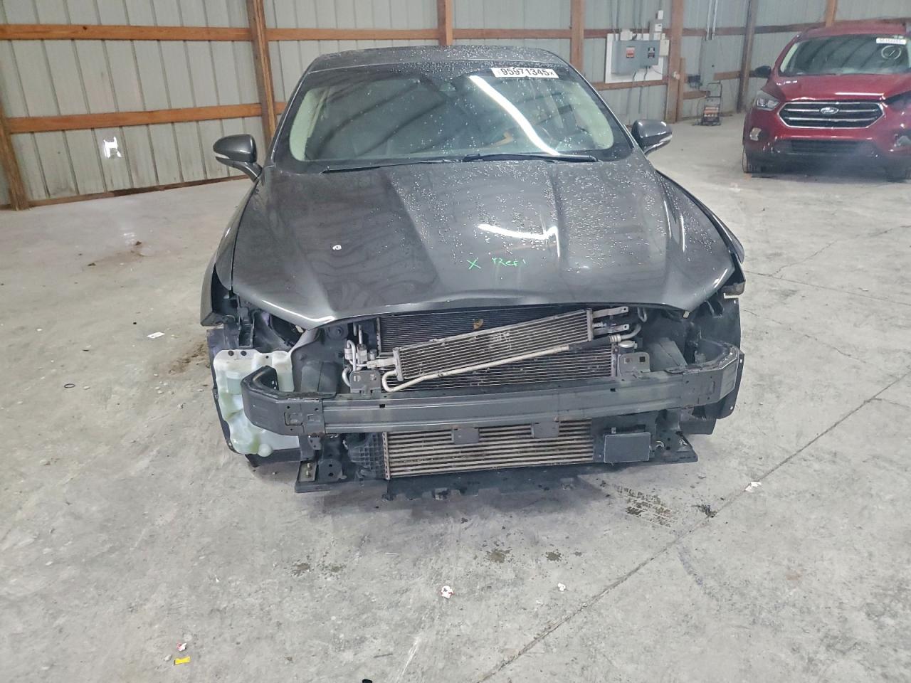 Ford Fusion Titanium Image 4