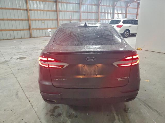 Ford Fusion Titanium Image 6