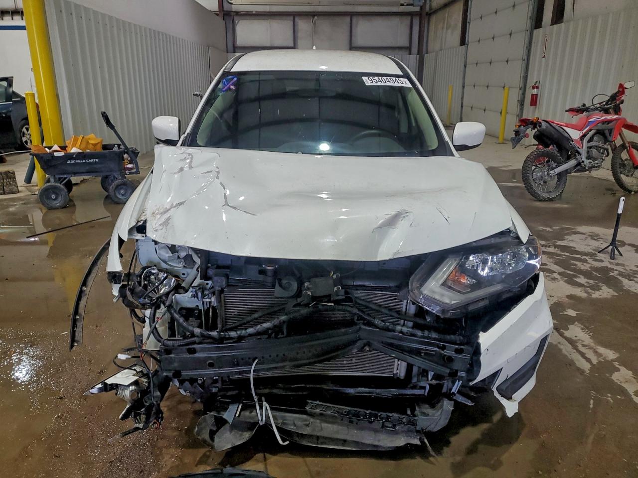 Nissan Rogue S Image 5