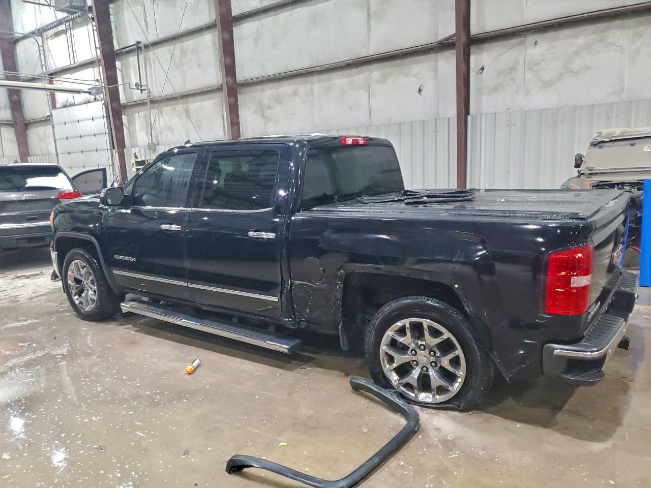 GMC Sierra K1500 Slt Image 3