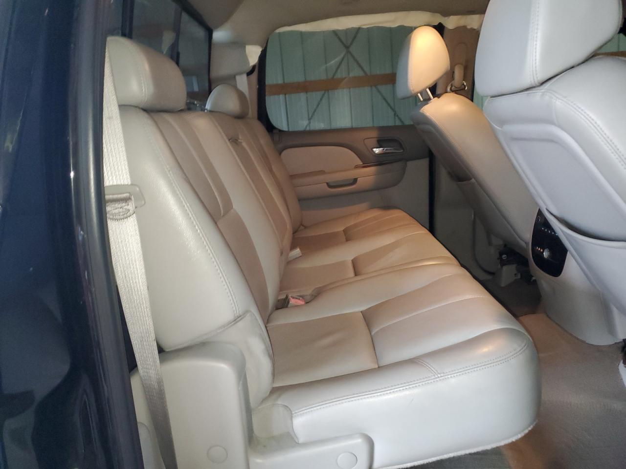 GMC Sierra K1500 Image 3