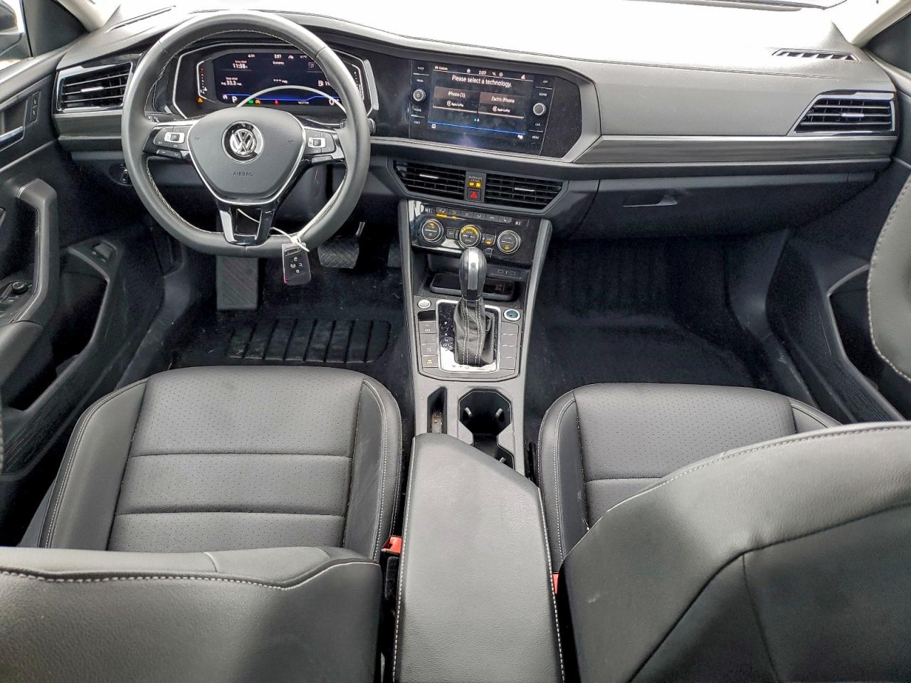 Volkswagen Jetta Sel Image 9