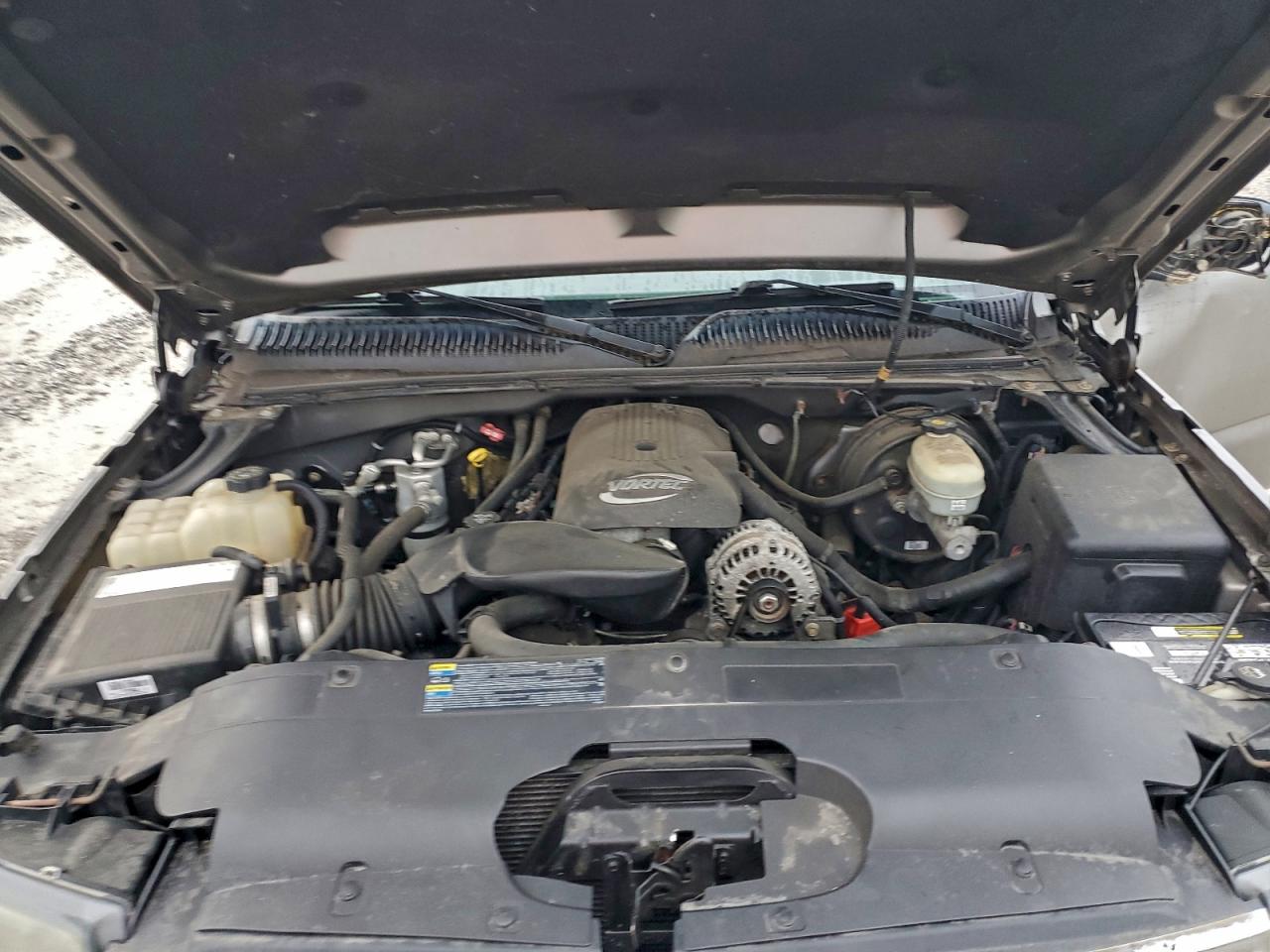 Chevrolet Silverado K1500 Image 5