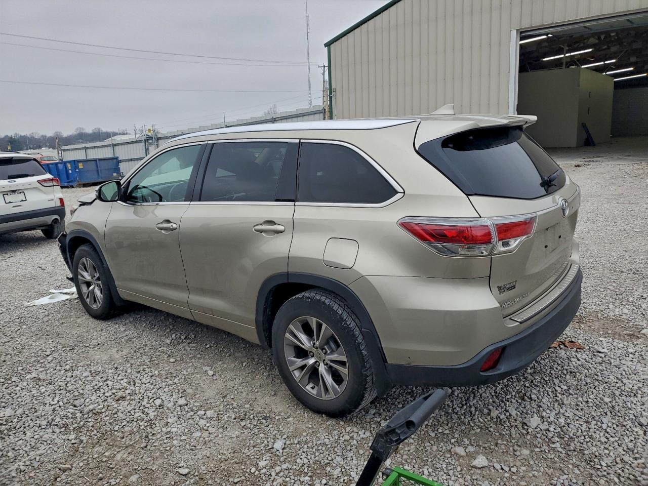Toyota Highlander Xle Image 2