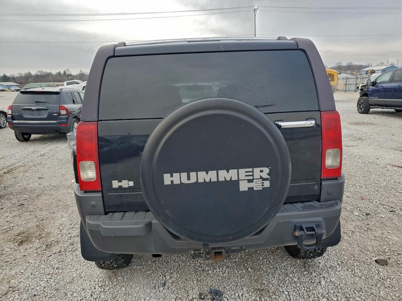 HUMMER H3 Image 4