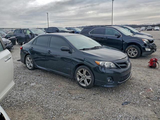 Toyota Corolla Base Image 5