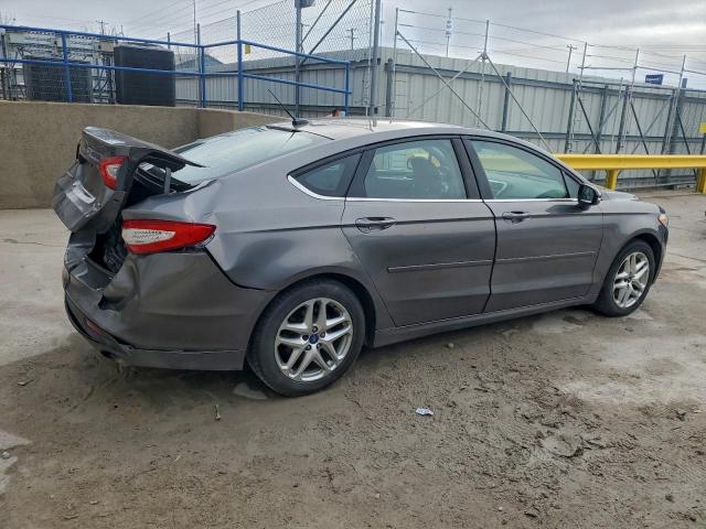 Ford Fusion Se Image 3