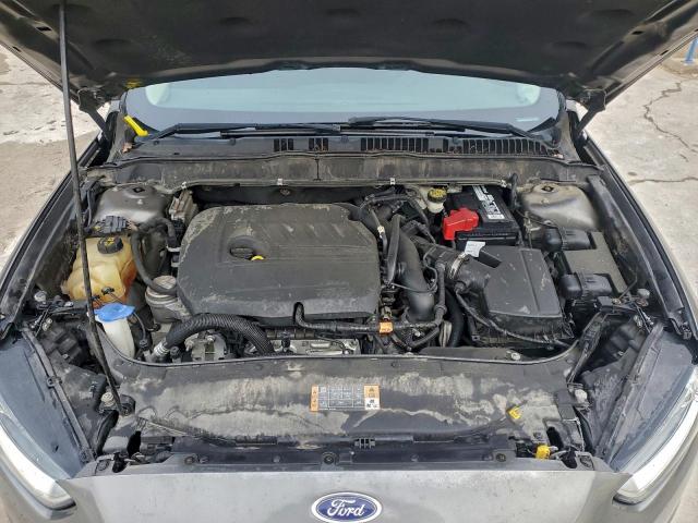 Ford Fusion Se Image 9