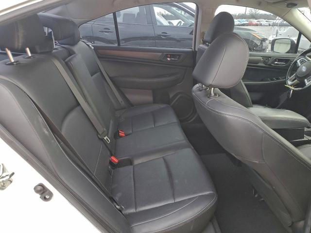 Subaru Legacy 2.5i Limited Image 10