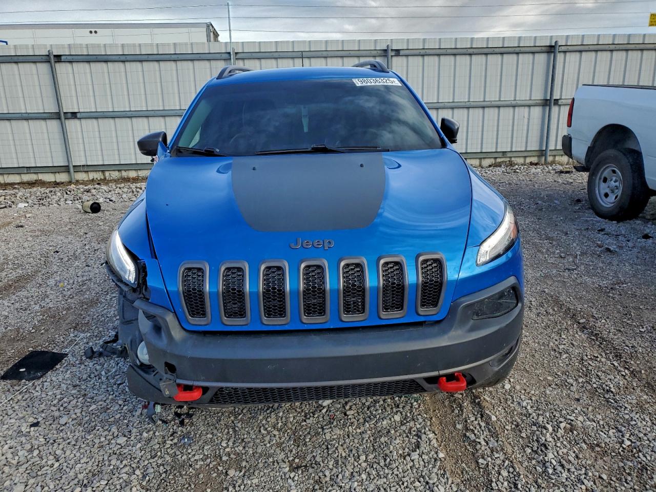 Jeep Cherokee Trailhawk Image 11