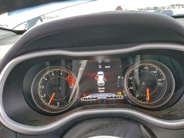 Jeep Cherokee Trailhawk Image 2