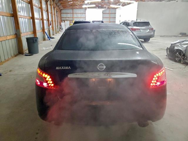 Nissan Maxima S Image 4