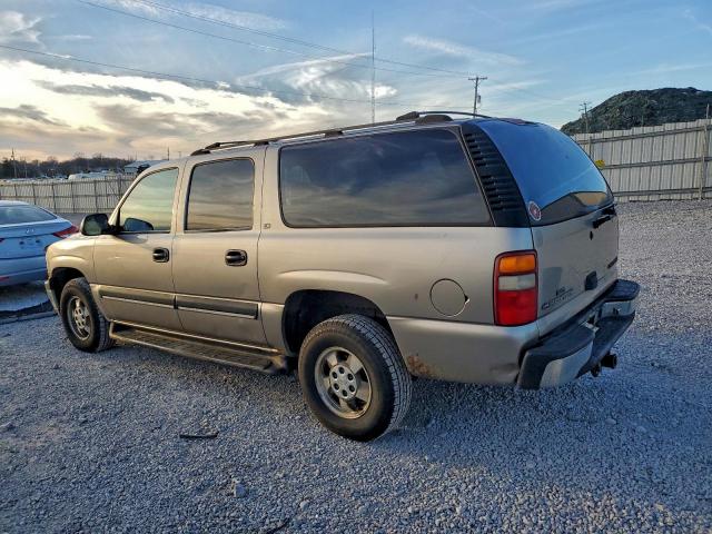 Chevrolet Suburban C1500 Image 13