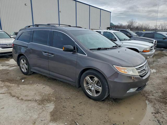 Honda Odyssey Touring Image 10