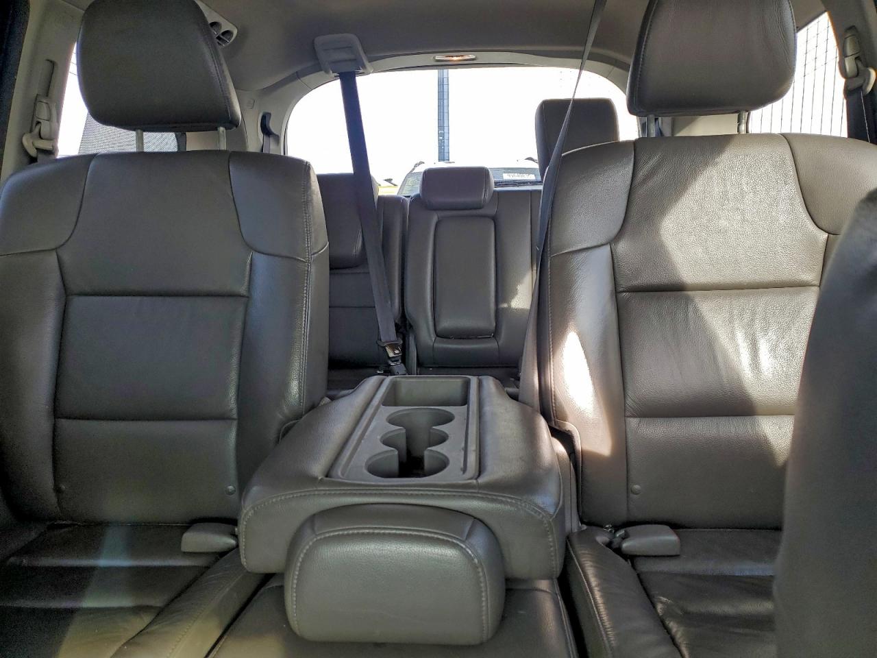 Honda Odyssey Touring Image 7