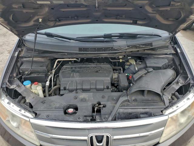 Honda Odyssey Touring Image 8