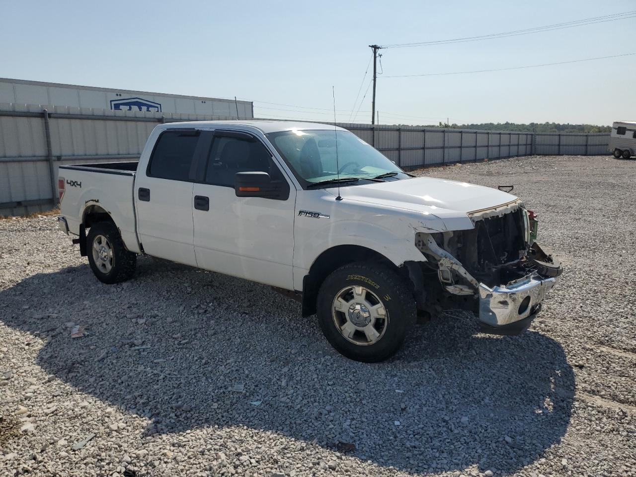 Ford F-150 Supercrew Image 7