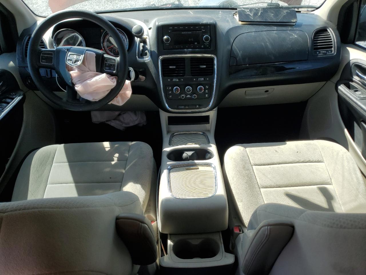 Dodge Caravan Sxt Image 8