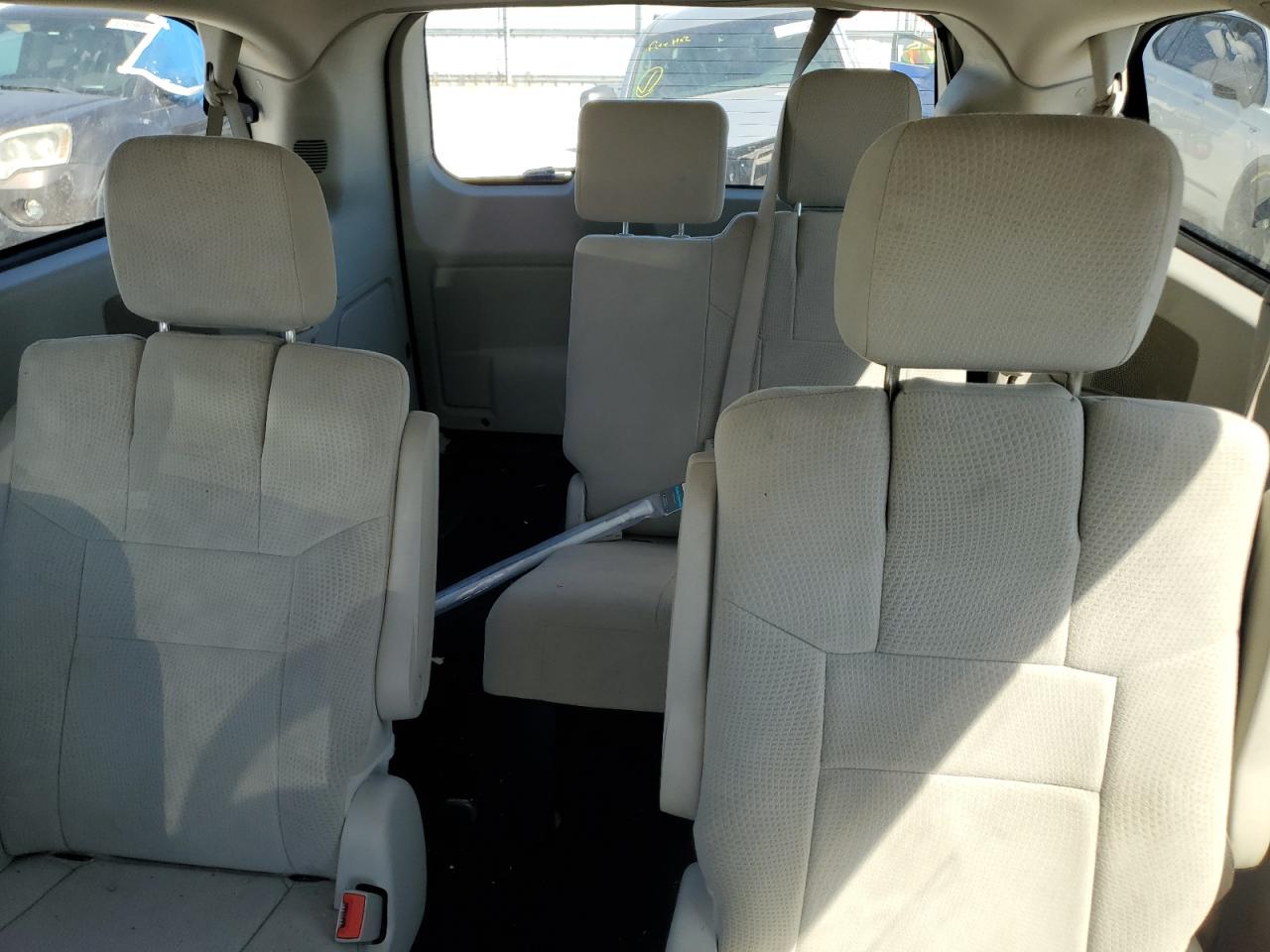 Dodge Caravan Sxt Image 7