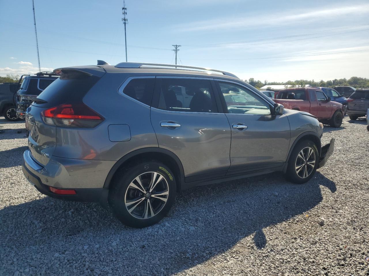 Nissan Rogue S Image 6