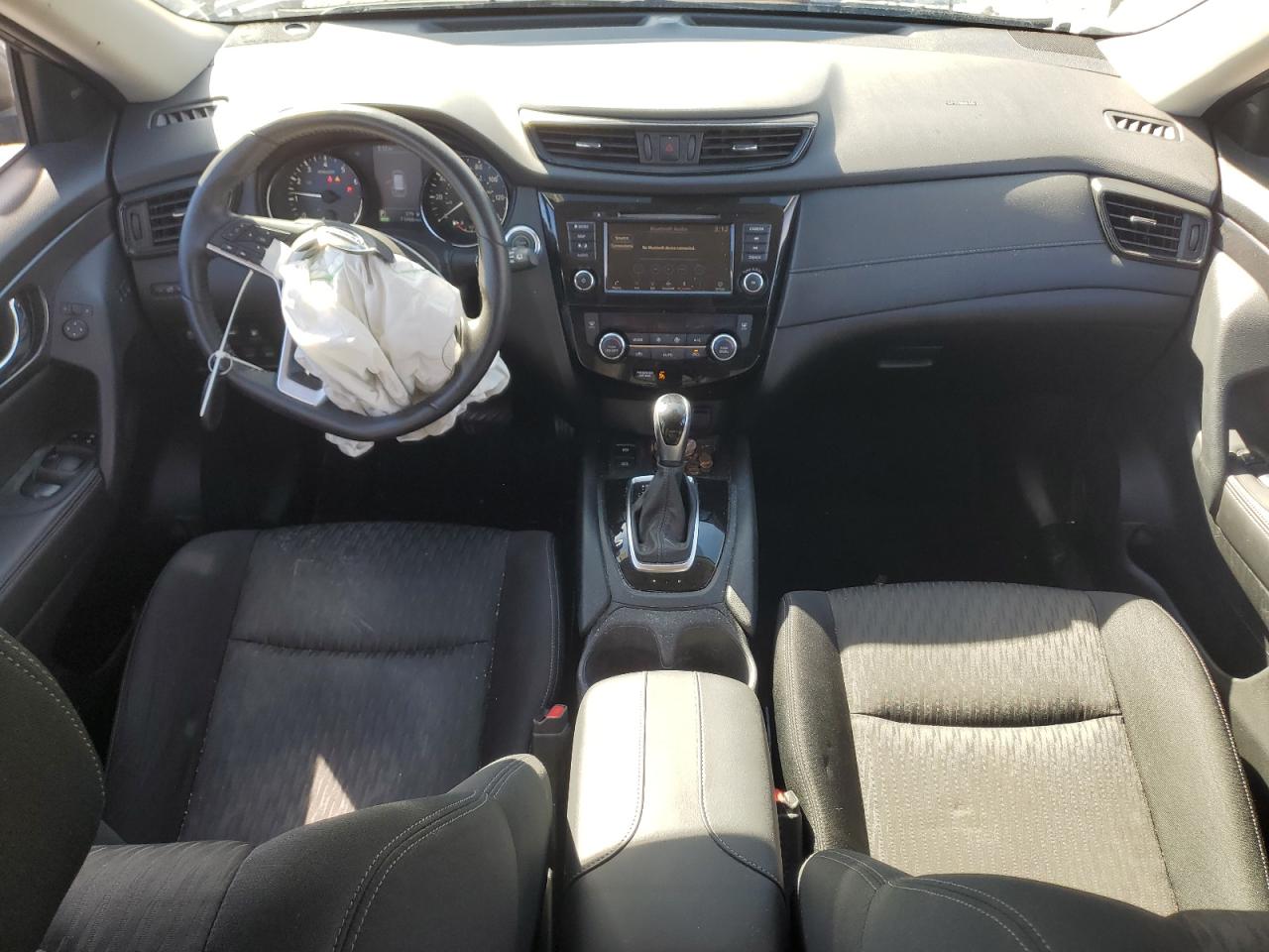 Nissan Rogue S Image 8