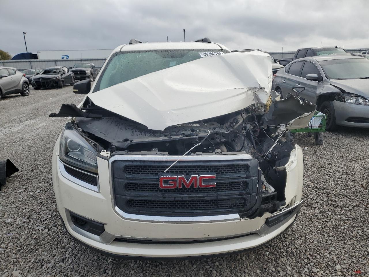 GMC Acadia Sle Image 4
