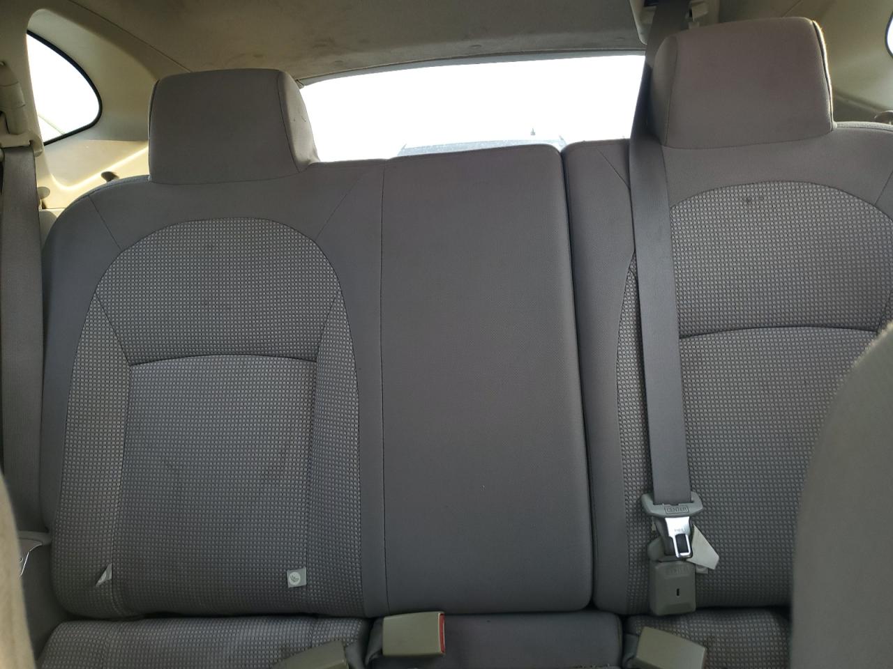 Nissan Rogue S Image 7