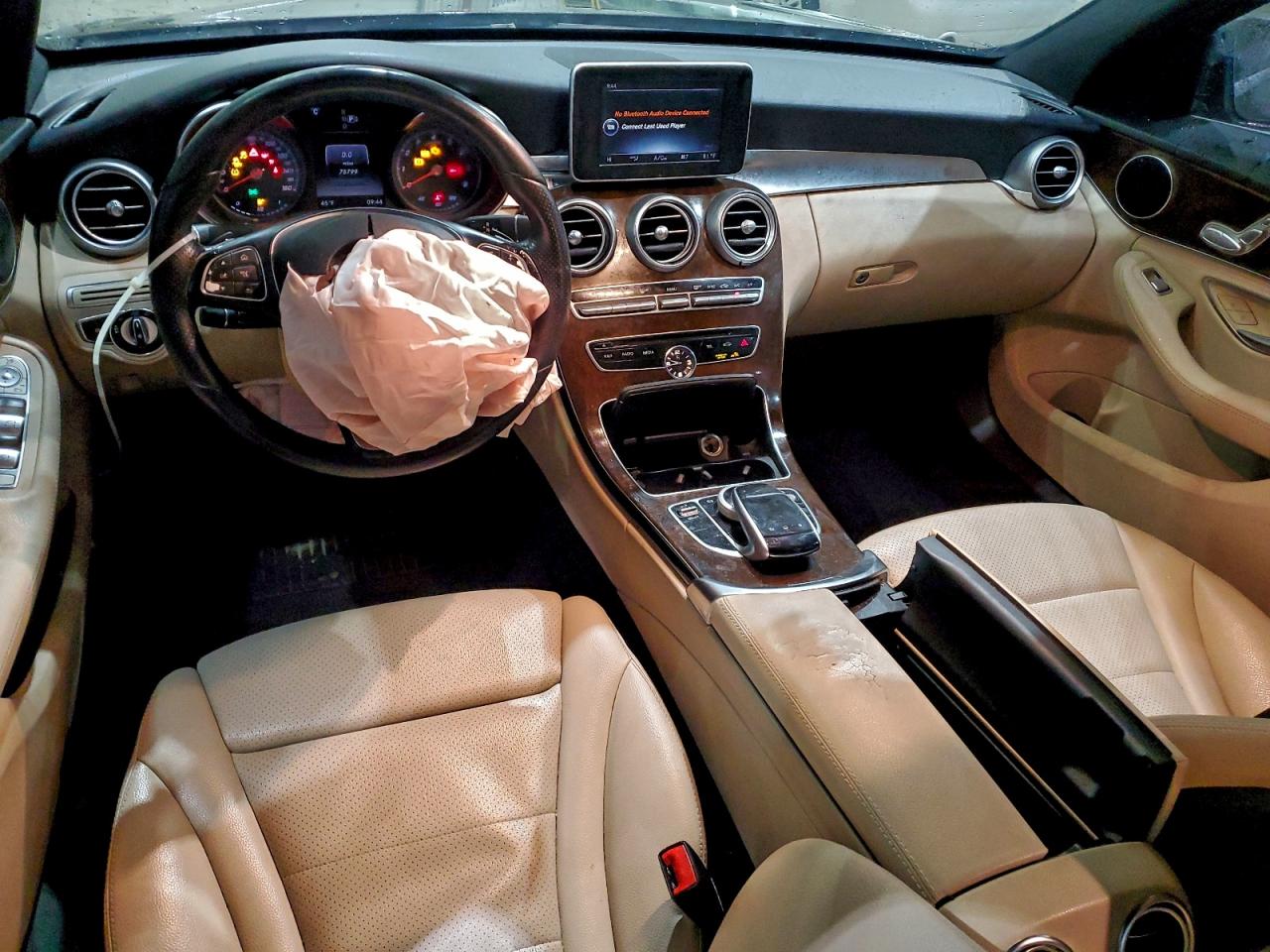 Mercedes-Benz C-Class 300 4matic Image 12