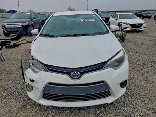 Toyota Corolla L Image 4