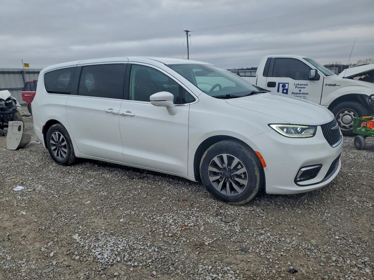 Chrysler Pacifica Hybrid Touring L Image 14
