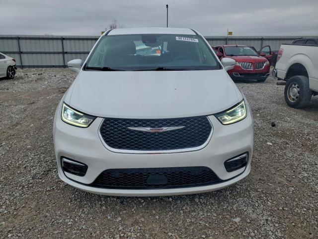 Chrysler Pacifica Hybrid Touring L Image 4