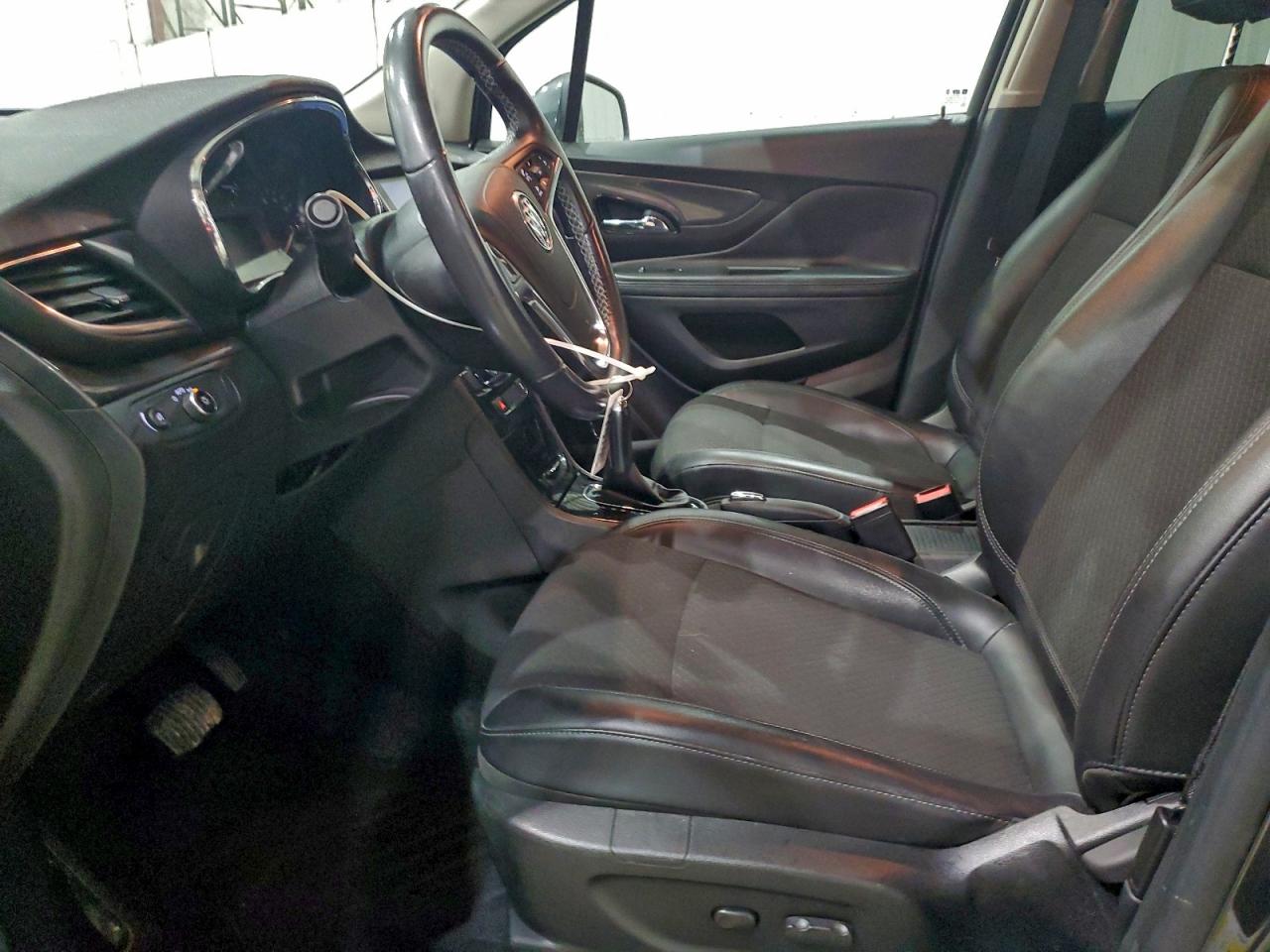 Buick Encore Preferred Image 6